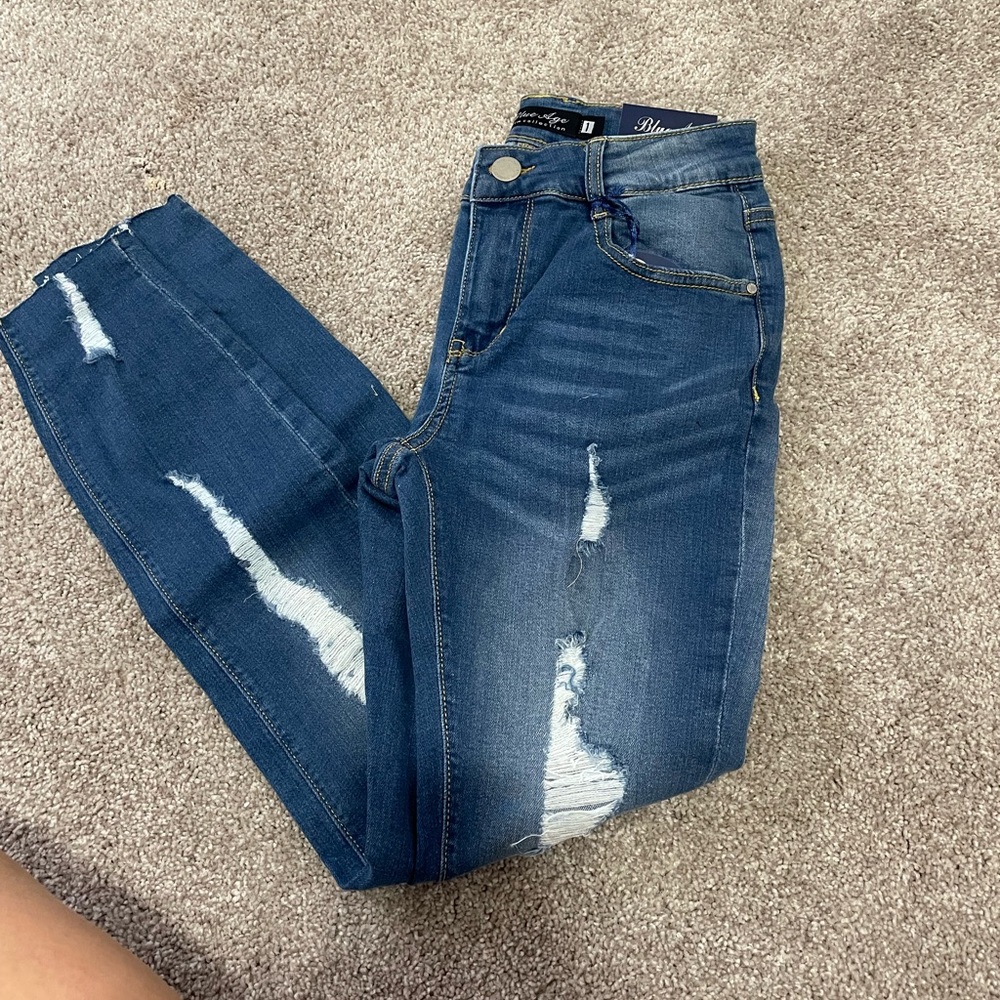 Distressed skinny jeans - size 1 - high rise